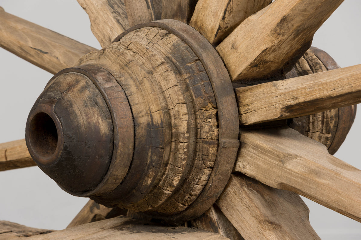 Early 19th Century Country French Farmhouse Oak Outdoor Wagon Wheel Bench