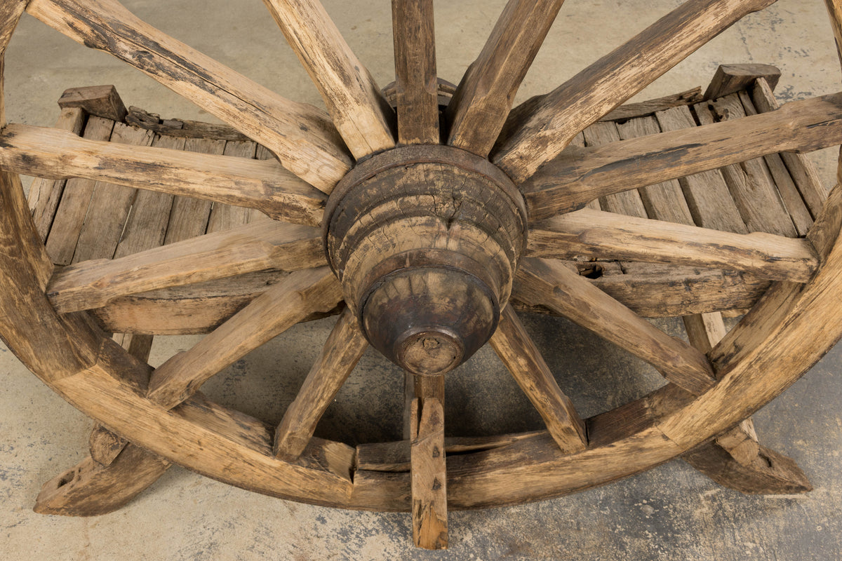 Early 19th Century Country French Farmhouse Oak Outdoor Wagon Wheel Bench