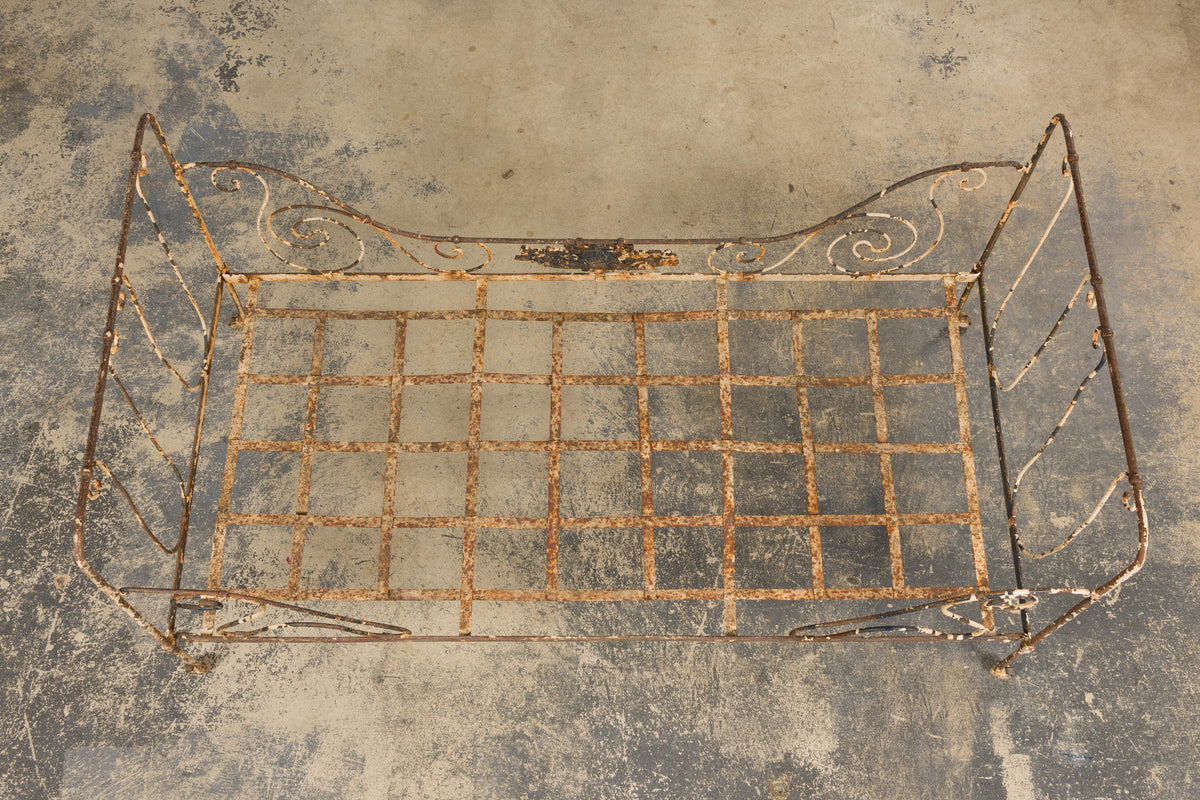 19th Century French Napoleon III Wrought Iron Painted Outdoor Daybed