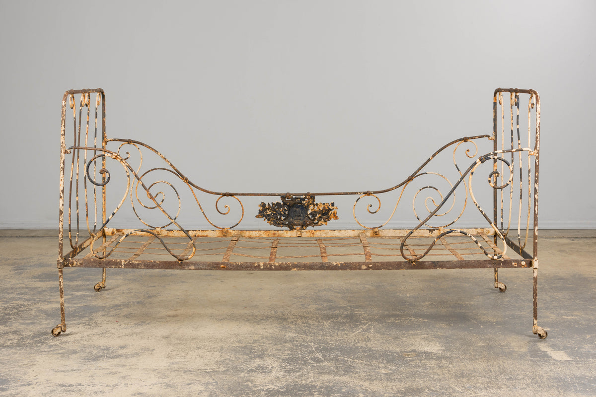 19th Century French Napoleon III Wrought Iron Painted Outdoor Daybed