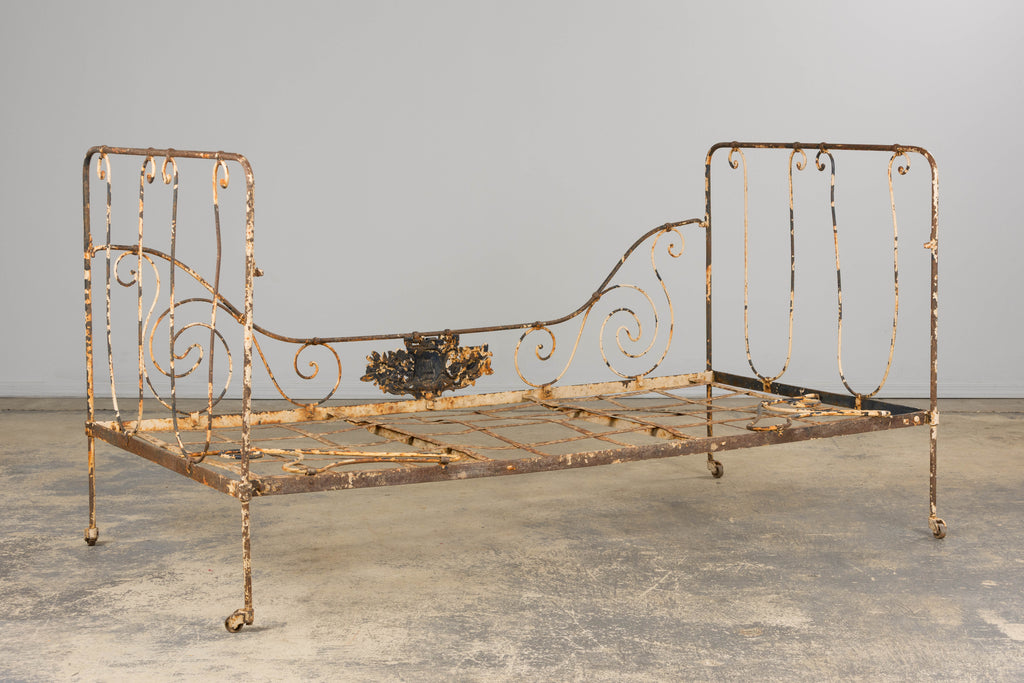 19th Century French Napoleon III Wrought Iron Painted Outdoor Daybed