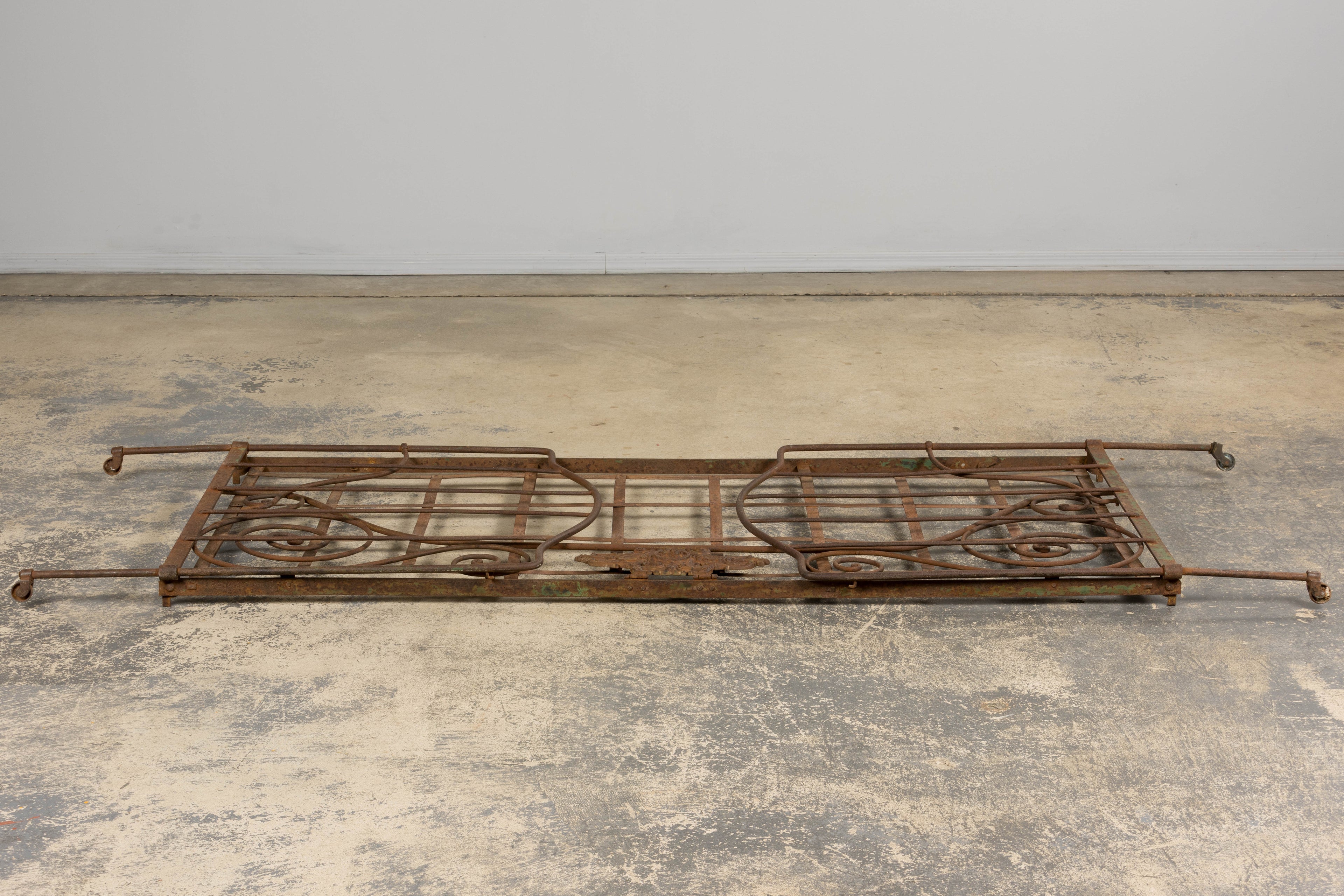 19th Century French Napoleon III Wrought Iron Outdoor Daybed