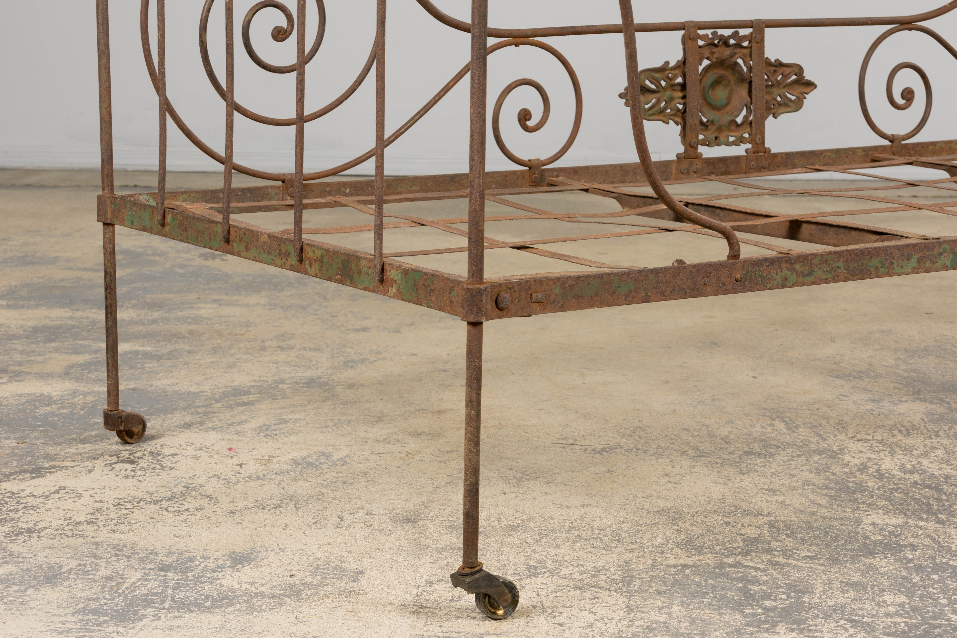 19th Century French Napoleon III Wrought Iron Outdoor Daybed