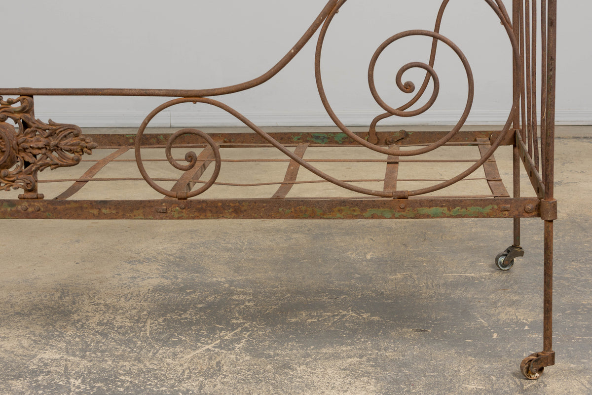 19th Century French Napoleon III Wrought Iron Outdoor Daybed