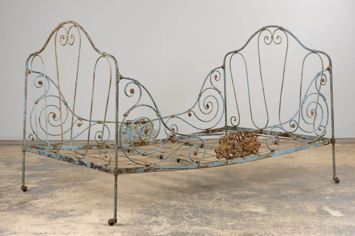 19th Century French Napoleon III Wrought Iron Painted Blue Outdoor Daybed