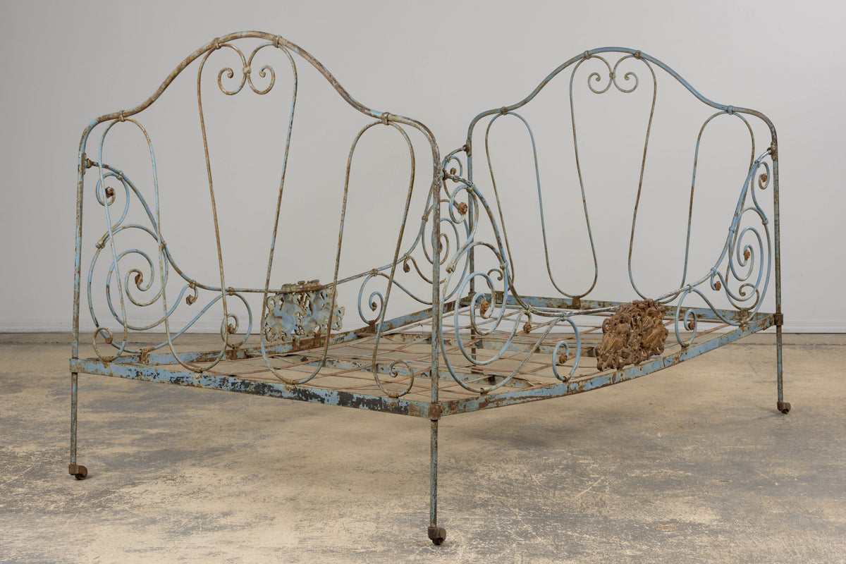 19th Century French Napoleon III Wrought Iron Painted Blue Outdoor Daybed