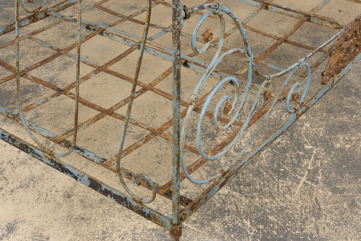 19th Century French Napoleon III Wrought Iron Painted Blue Outdoor Daybed