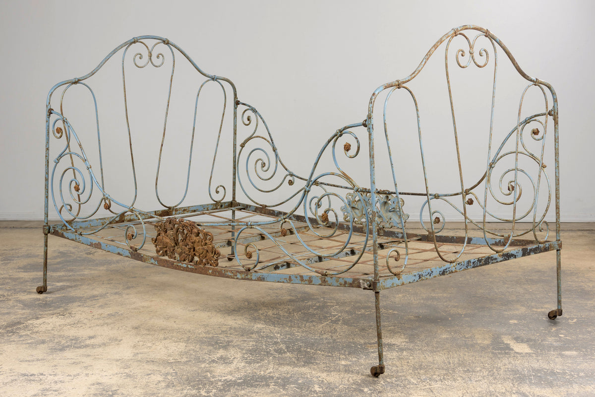19th Century French Napoleon III Wrought Iron Painted Blue Outdoor Daybed