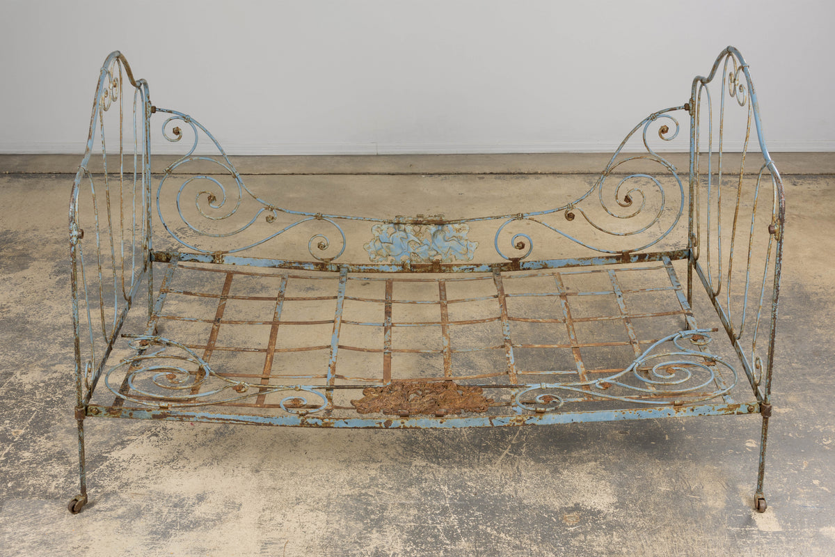 19th Century French Napoleon III Wrought Iron Painted Blue Outdoor Daybed