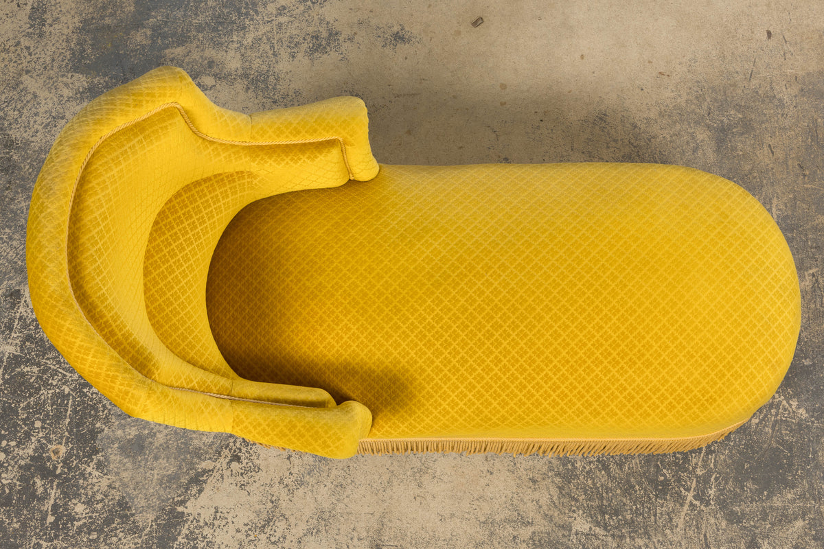19th Century French Napoleon III Chaise Lounge in Golden Yellow Velvet