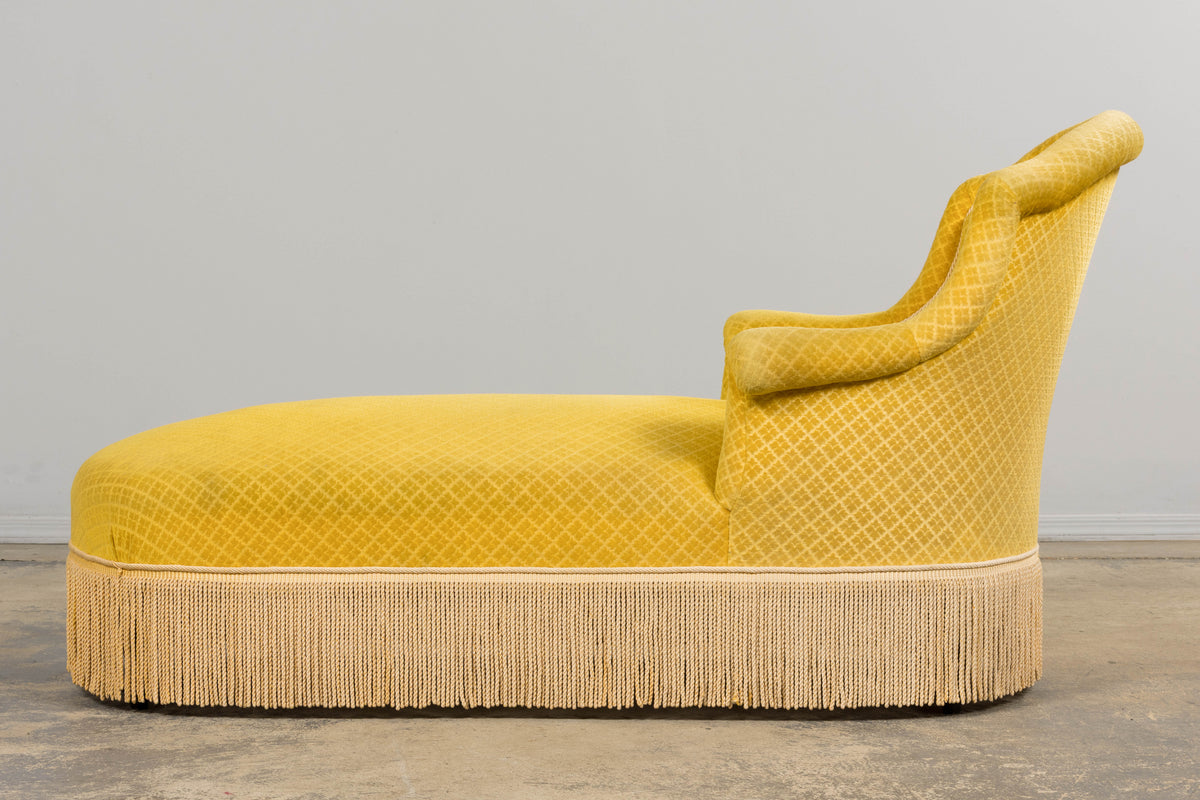 19th Century French Napoleon III Chaise Lounge in Golden Yellow Velvet