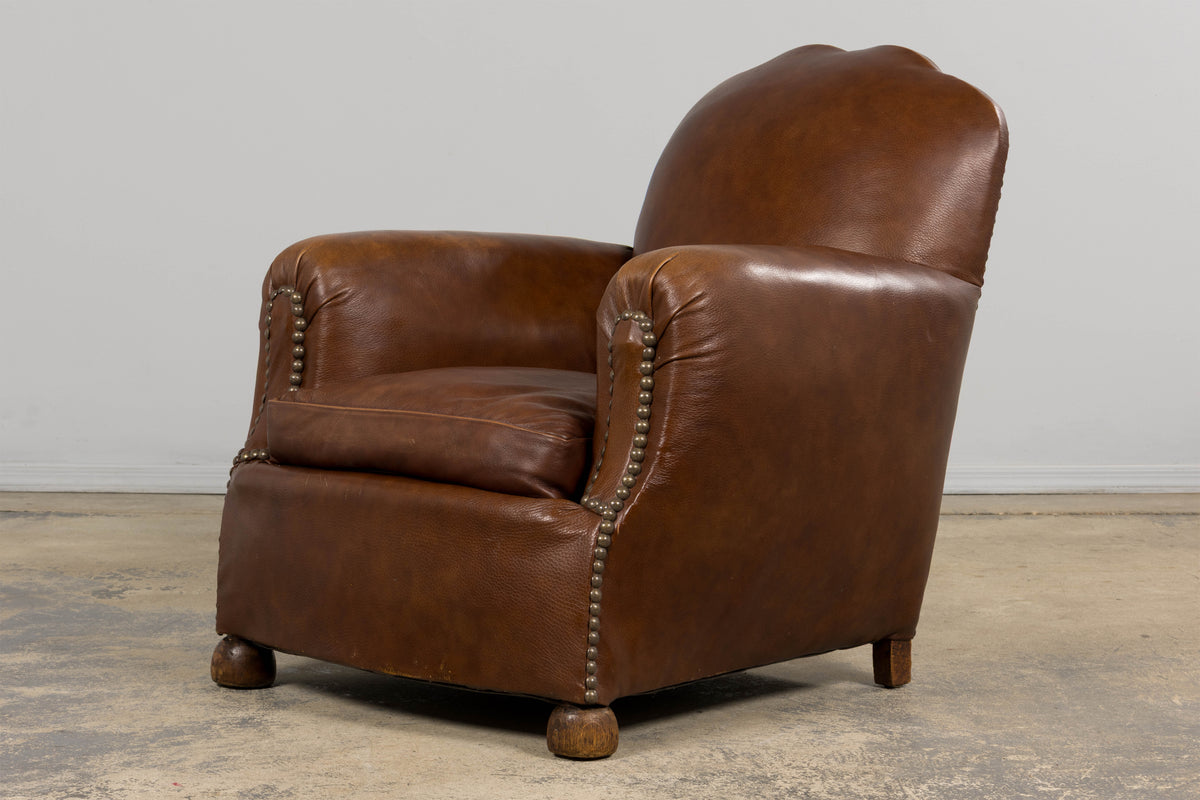 1930s French Art Deco Scalloped Back Club Chairs in Cognac Leather - A Pair