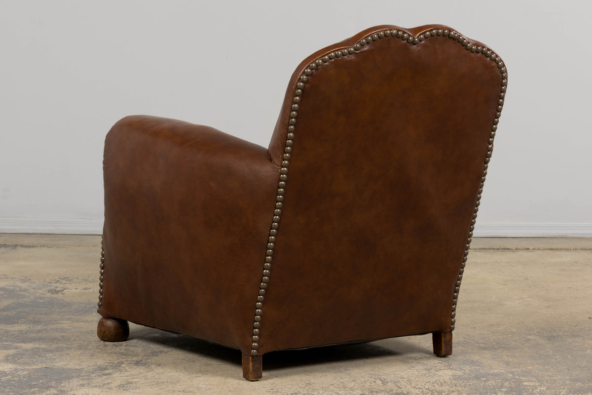 1930s French Art Deco Scalloped Back Club Chairs in Cognac Leather - A Pair