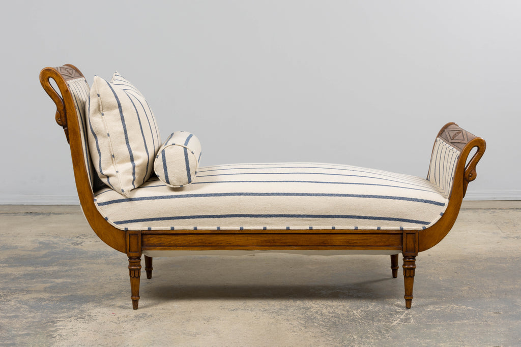 Early 19th Century French Empire Mahogany Recamier in Striped Jacquard