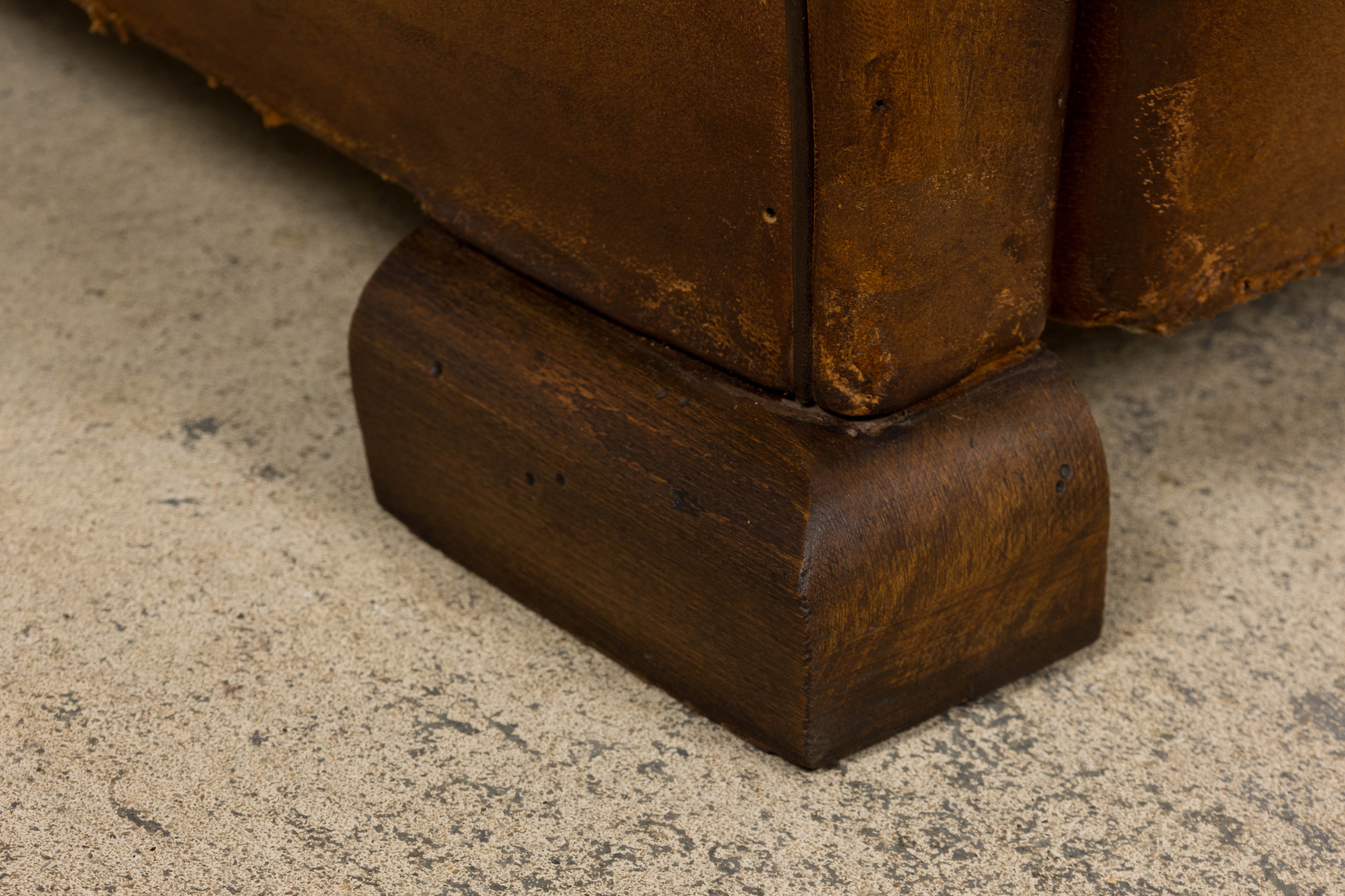 ON HOLD 1920s French Art Deco Scalloped Back Club Chairs in Caramel Leather – A Pair