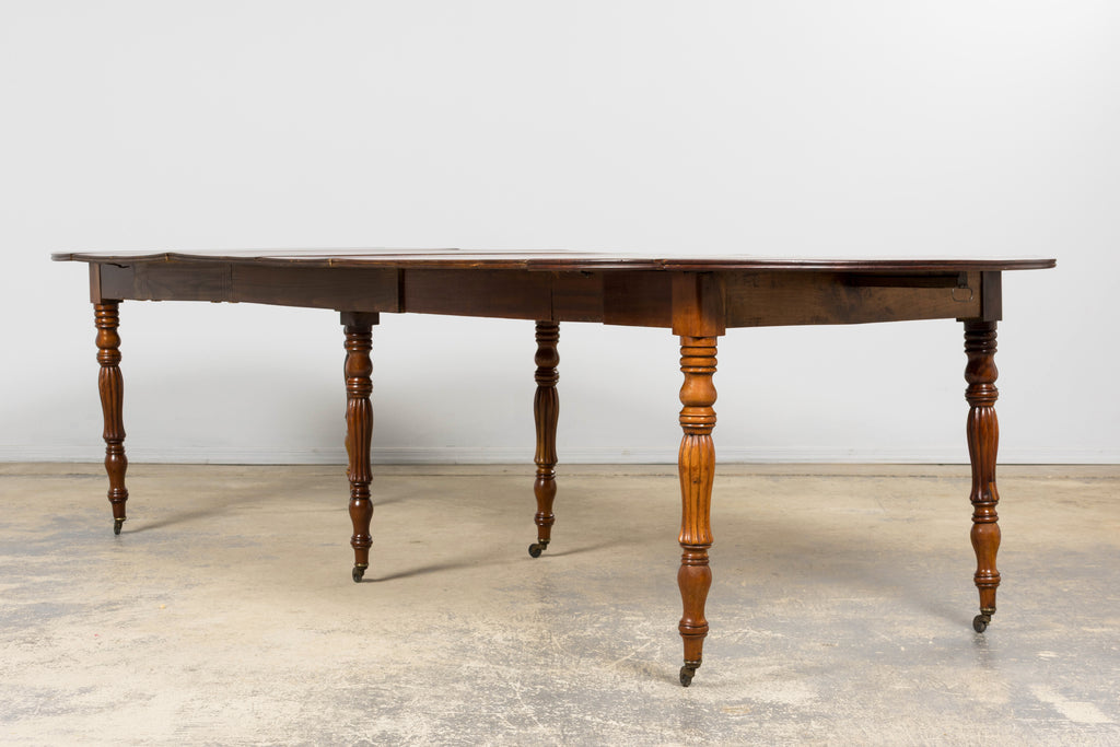 Antique English Victorian Drop-Leaf Dining Table in Mahogany, Late 19th Century