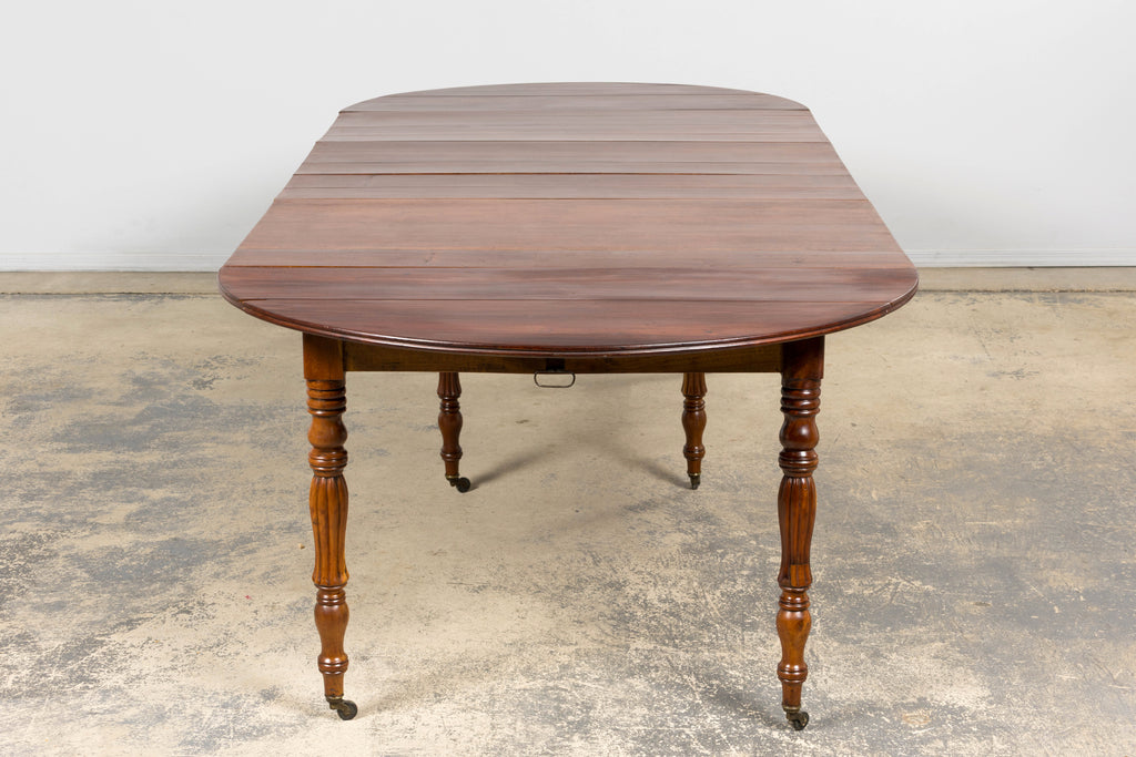 Antique English Victorian Drop-Leaf Dining Table in Mahogany, Late 19th Century