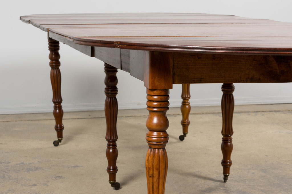 Antique English Victorian Drop-Leaf Dining Table in Mahogany, Late 19th Century