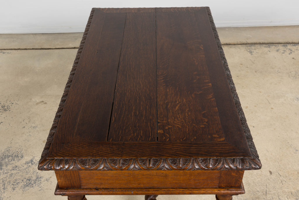 Antique French Louis XIII Style Oak Writing Table or Side Table, Late 19th Century