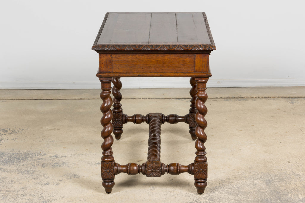 Antique French Louis XIII Style Oak Writing Table or Side Table, Late 19th Century