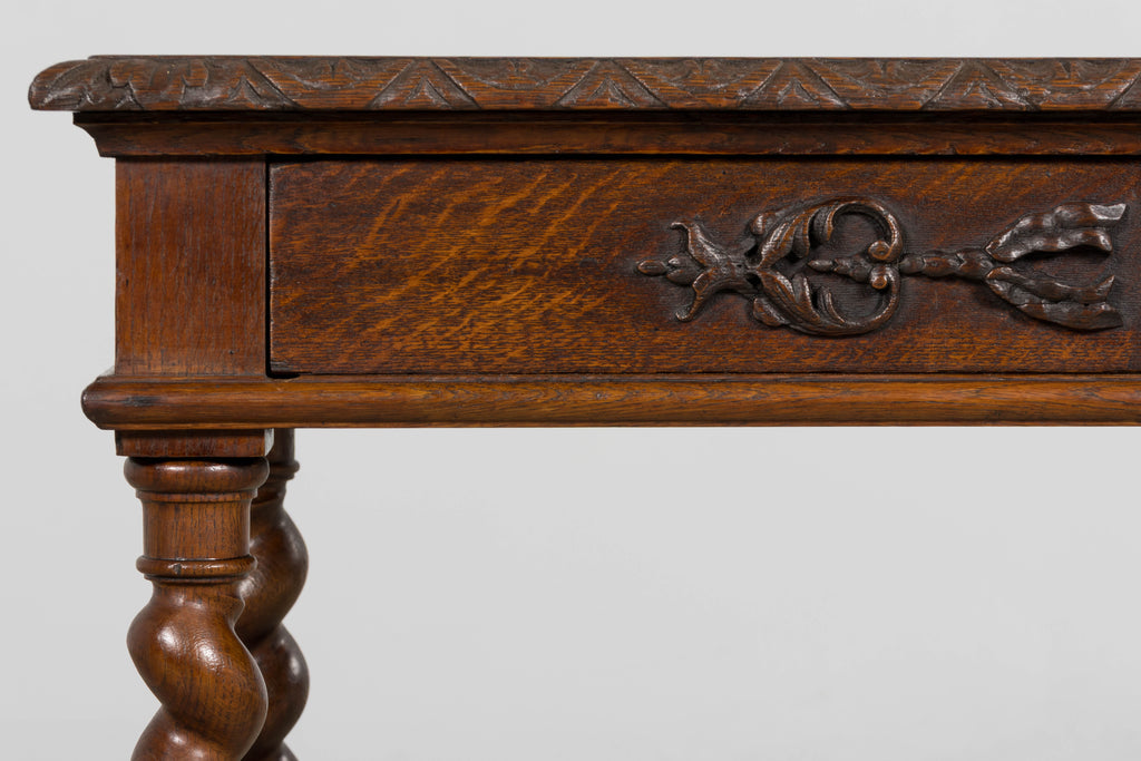 Antique French Louis XIII Style Oak Writing Table or Side Table, Late 19th Century