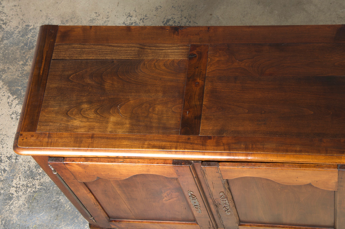 19th Century French Louis XV Style Oak Sideboard Enfilade Buffet