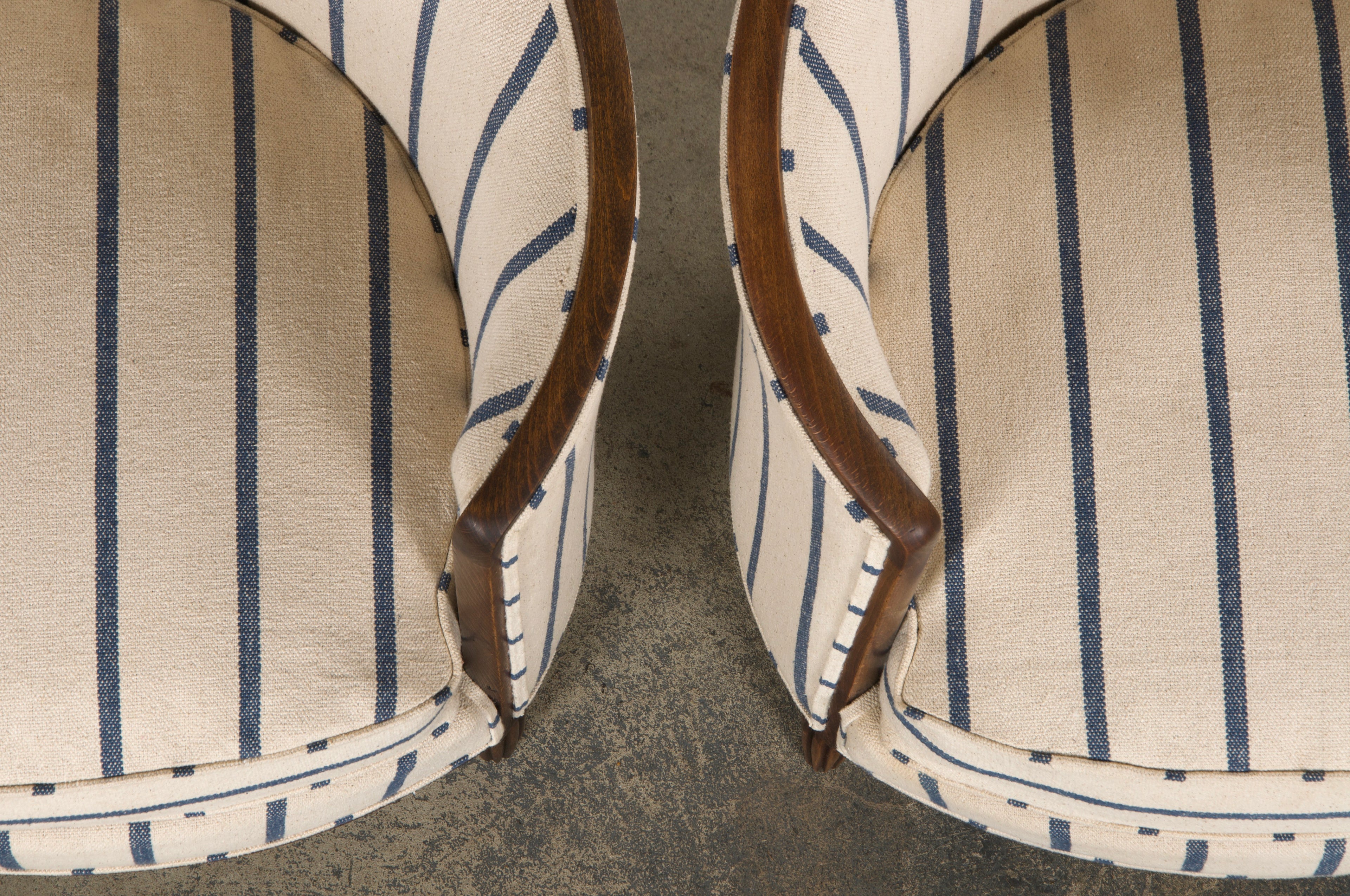 1930s French Art Deco Maple Tub Chairs in Striped Fabric - A Pair