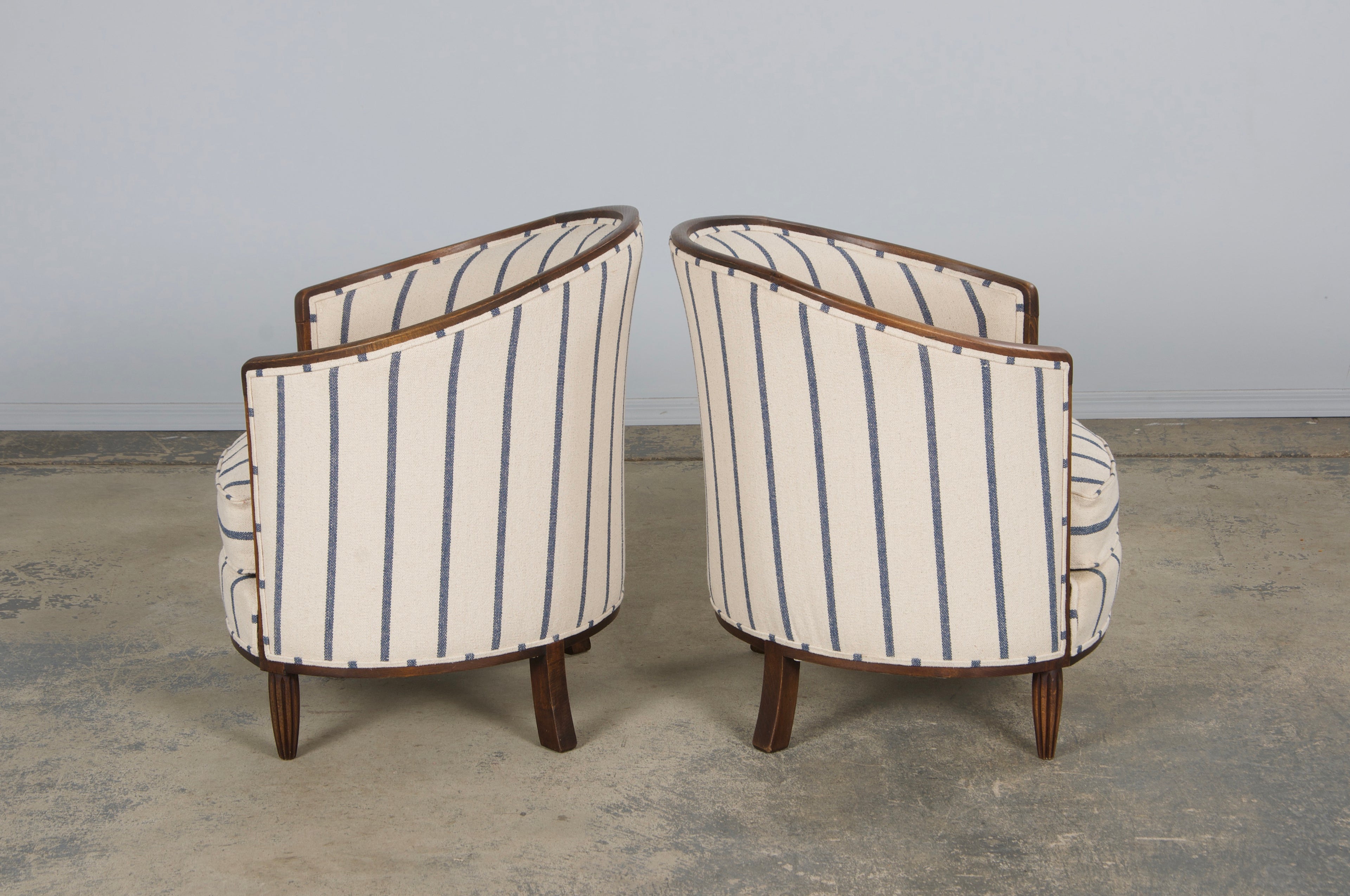 1930s French Art Deco Maple Tub Chairs in Striped Fabric - A Pair