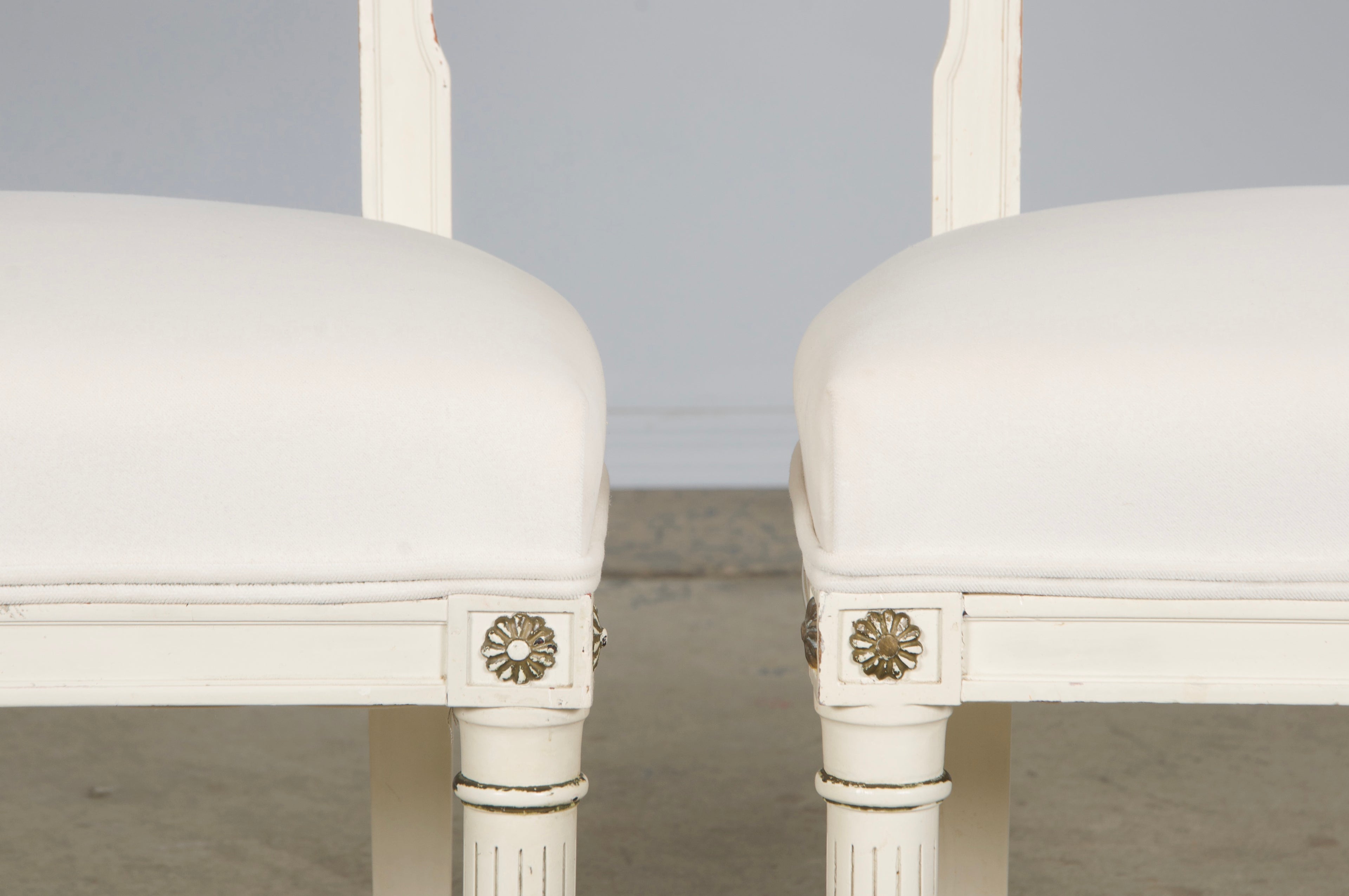 French Neoclassical Painted Dining Chairs in Off-White Velvet - Set of 6 by Maurice Hirsch