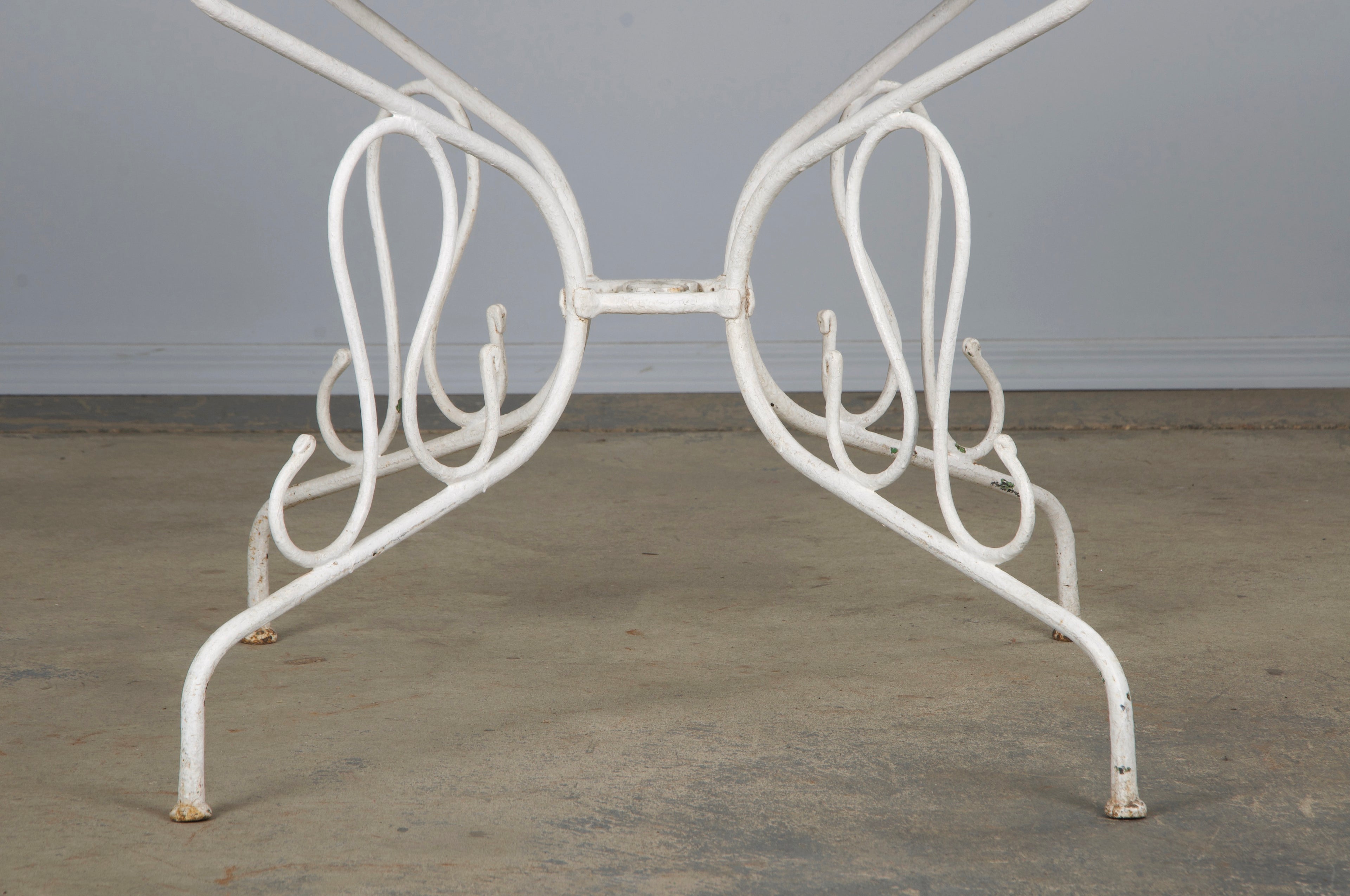 Antique French Art Nouveau White Wrought Iron Painted Garden Set