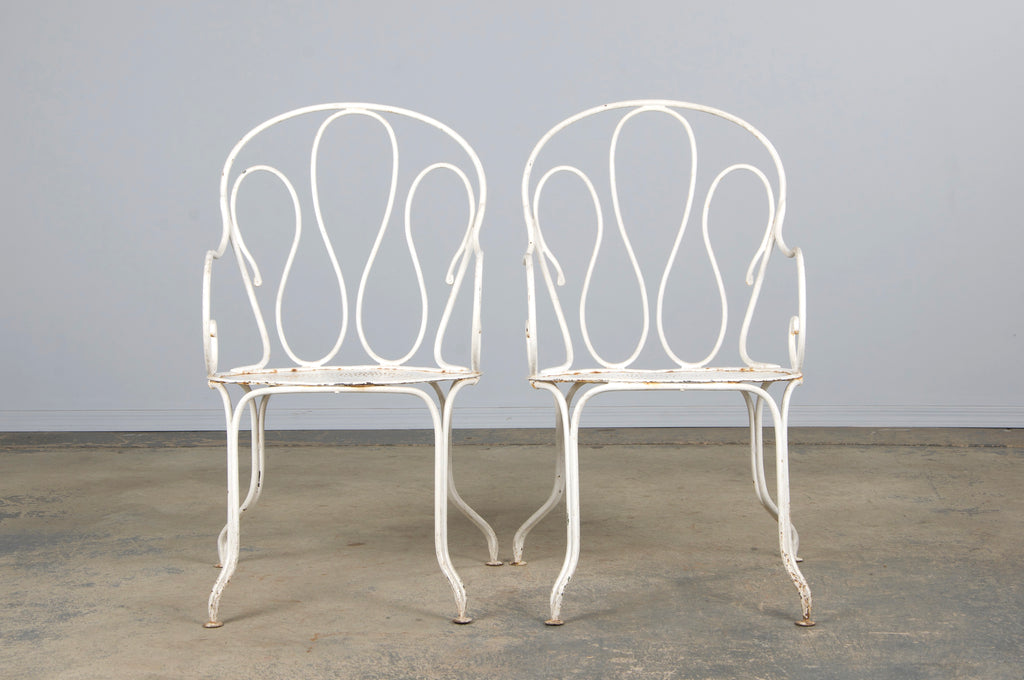 Antique French Art Nouveau White Wrought Iron Painted Garden Set