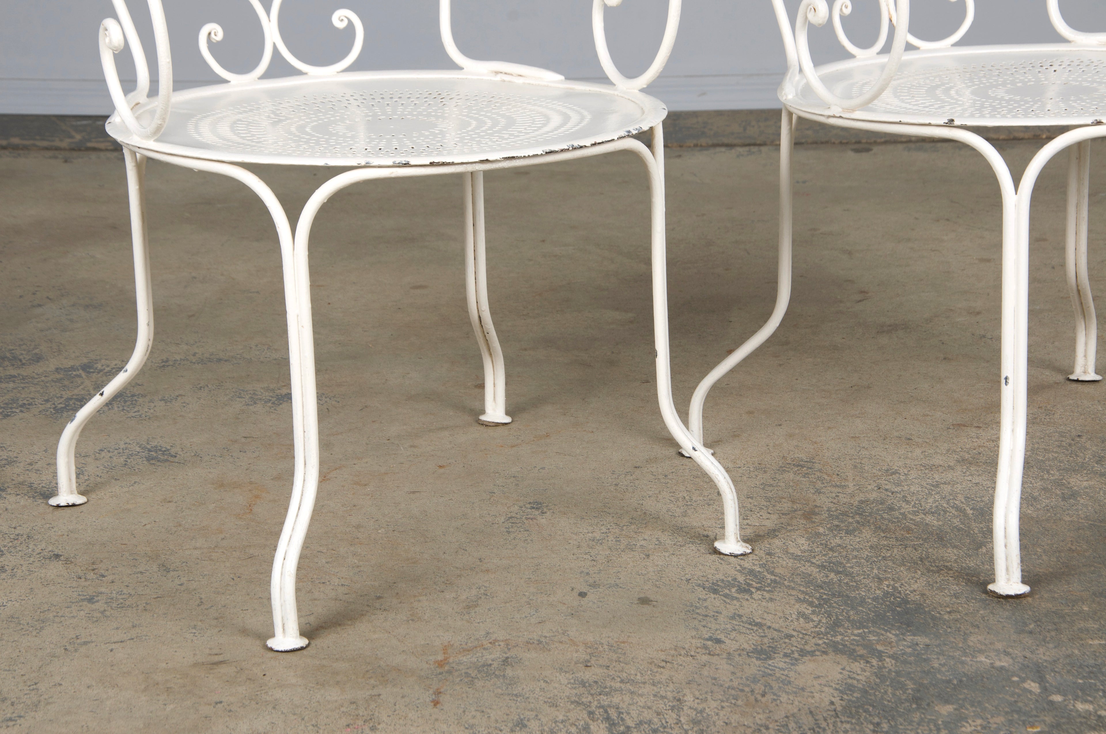 French Art Nouveau Style White Wrought Iron Painted Garden Set