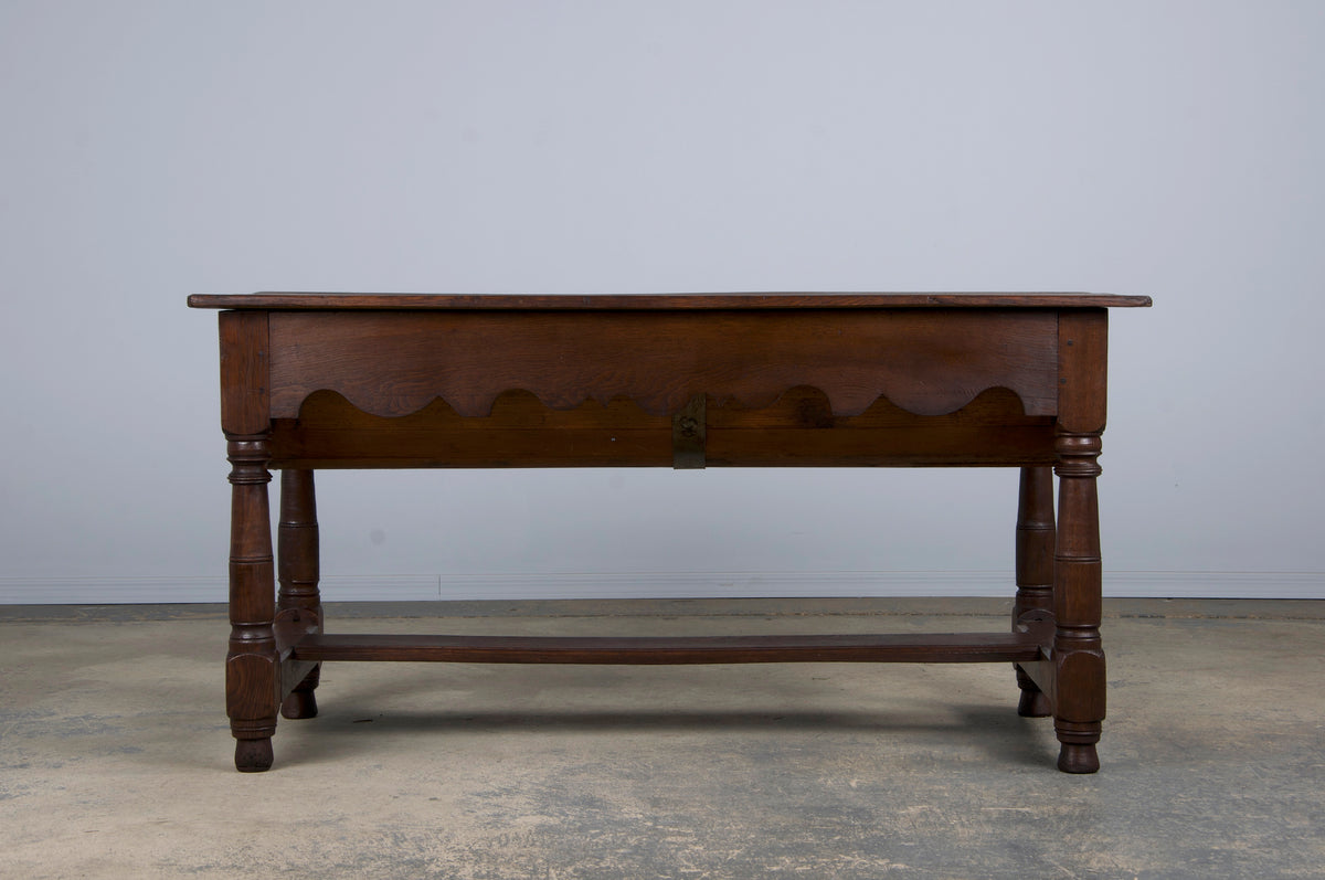 Early 19th Century Country French Provincial Farmhouse Oak Dough Baking Petrin Kitchen Table