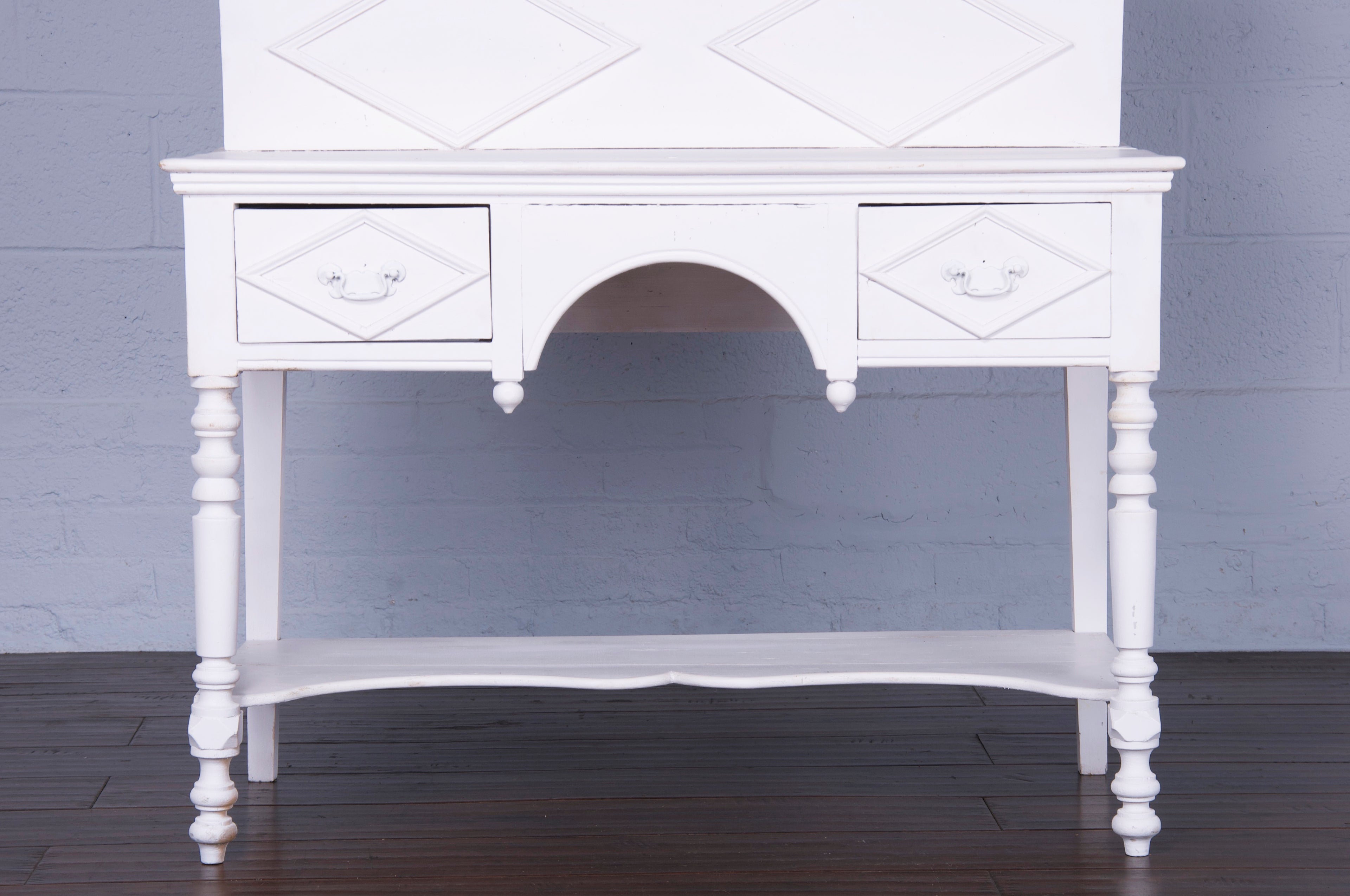 Antique Country French Provincial White Vanity