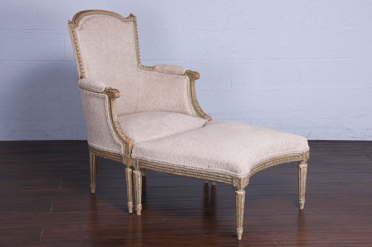 19th Century Louis XVI Style Painted Duchesse Brisee Chaise W/ Taupe Boucle