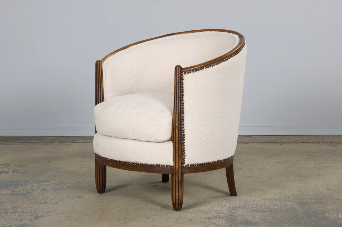 1920s French Parisian Art Deco Maple Tub Chairs in Cream Boucle - A Pair