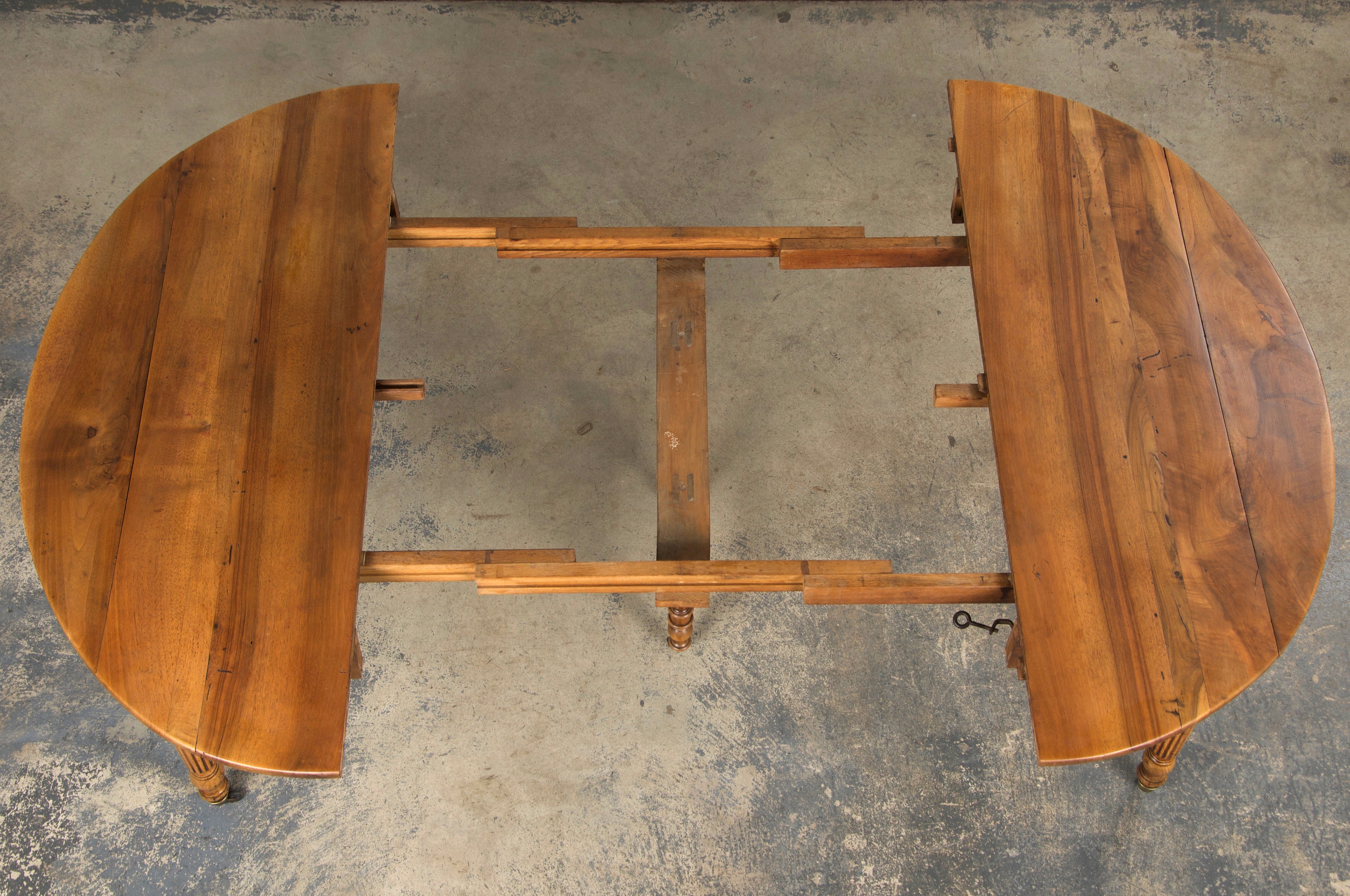 19th Century French Louis Philippe Style Walnut Extendable Drop Leaf Table