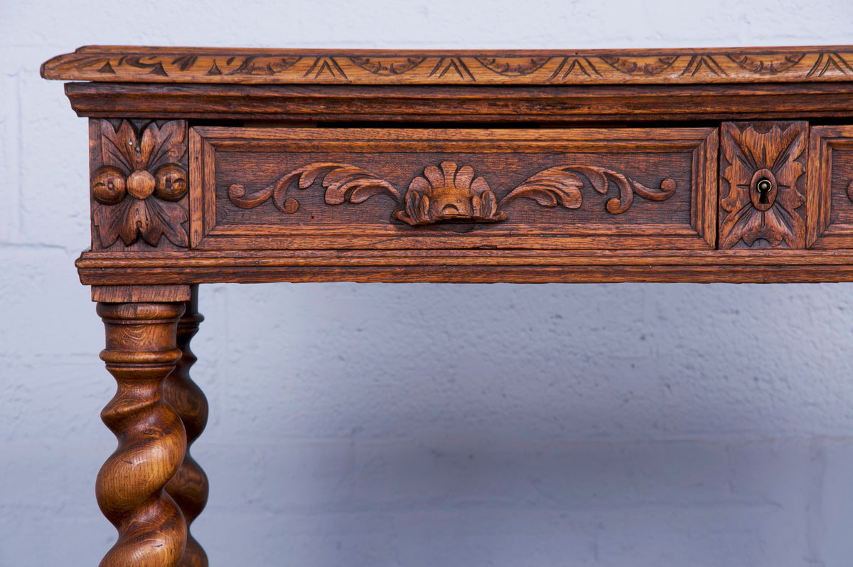 19th Century French Louis XIII Barley Twist Oak Writing Desk