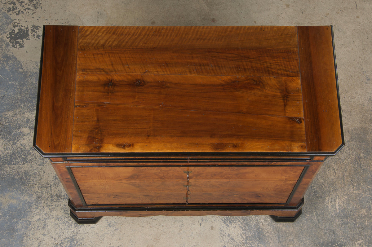 19th Century French Louis Philippe Birds Eye Maple Chest Of Drawers