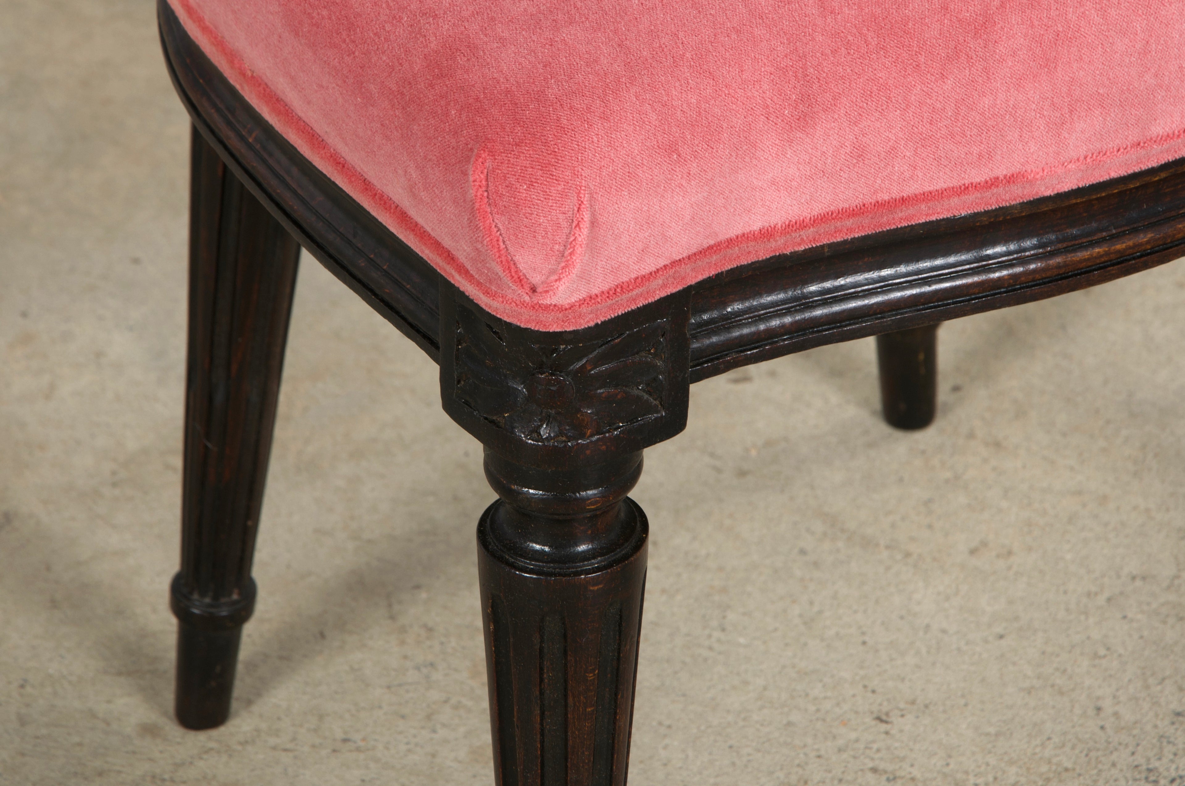 Antique French Louis XVI Style Maple Side Chairs in Pink Velvet - A Pair