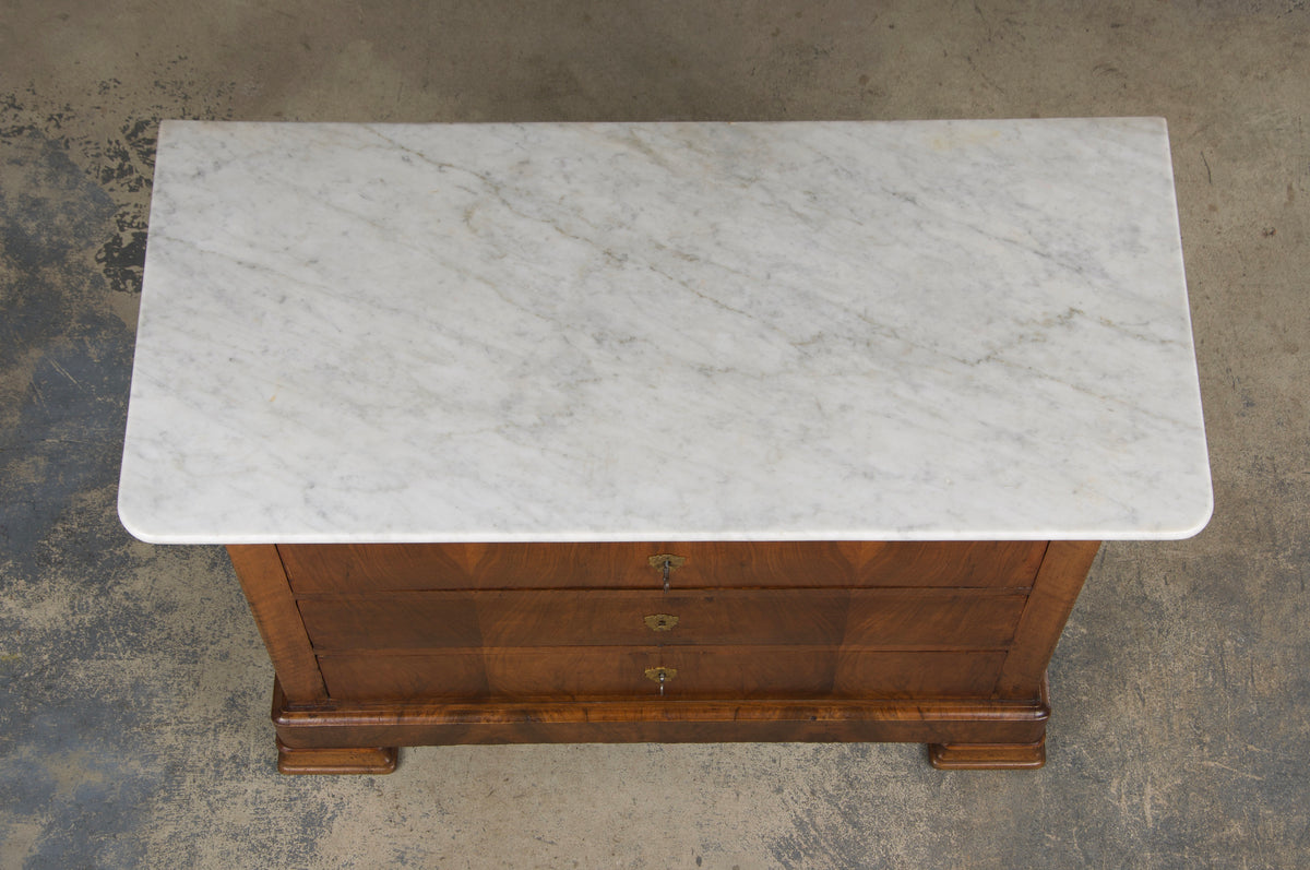 19th Century French Louis Philippe Walnut Chest Of Drawers W/ Carrara Marble