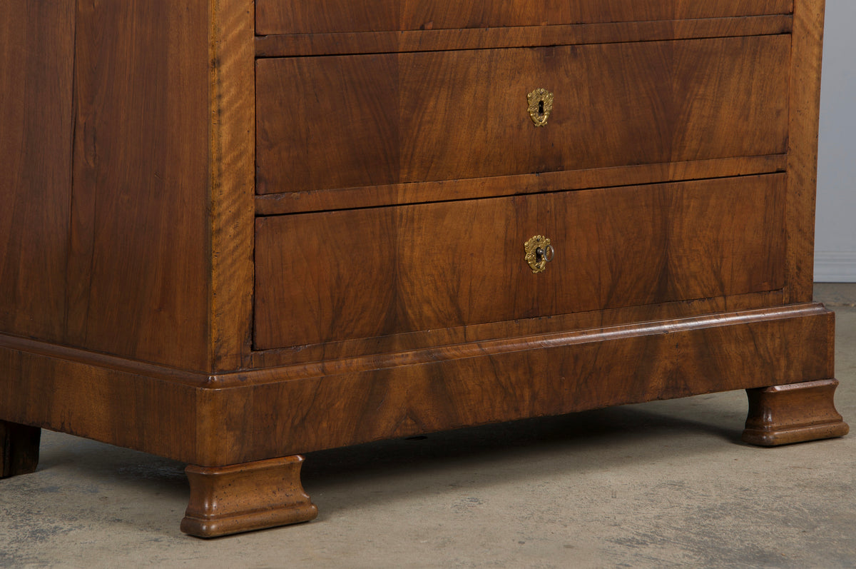 19th Century French Louis Philippe Walnut Chest Of Drawers W/ Carrara Marble