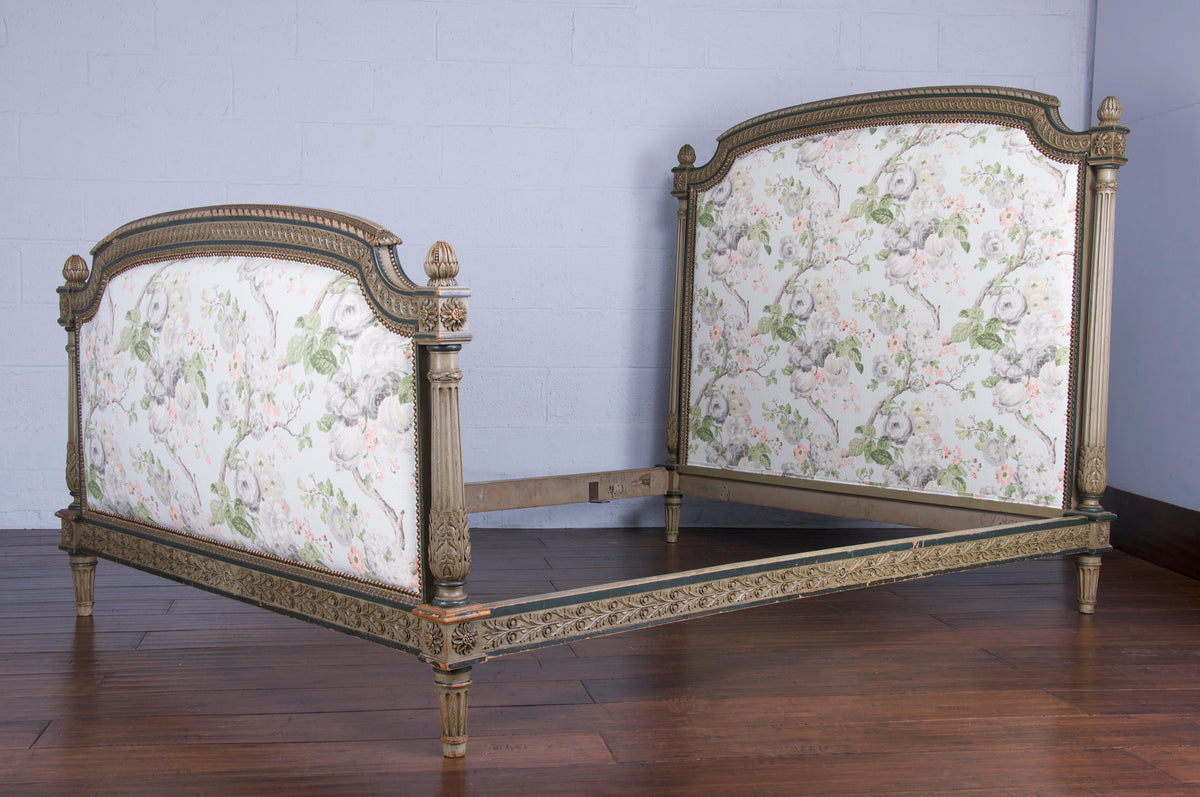Antique French Marie Antoinette Style Painted Fullsize Bedframe W/ Floral Linen