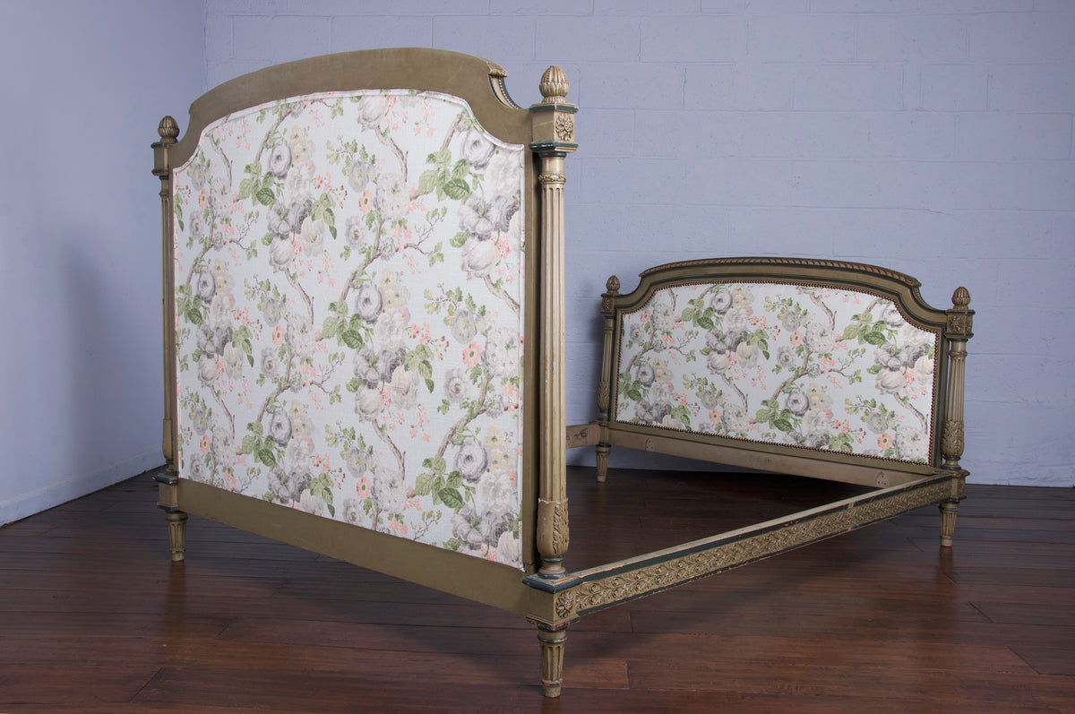 Antique French Marie Antoinette Style Painted Fullsize Bedframe W/ Floral Linen