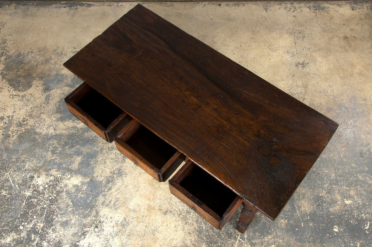 Early 19th Century Country French Provincial Oak Kitchen Island