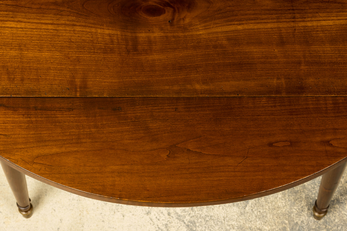 Early 19th Century French Directoire Walnut Extending Dining Table