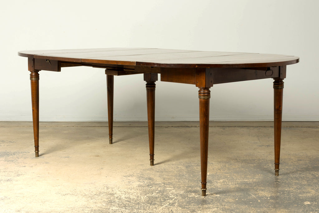Early 19th Century French Directoire Walnut Extending Dining Table