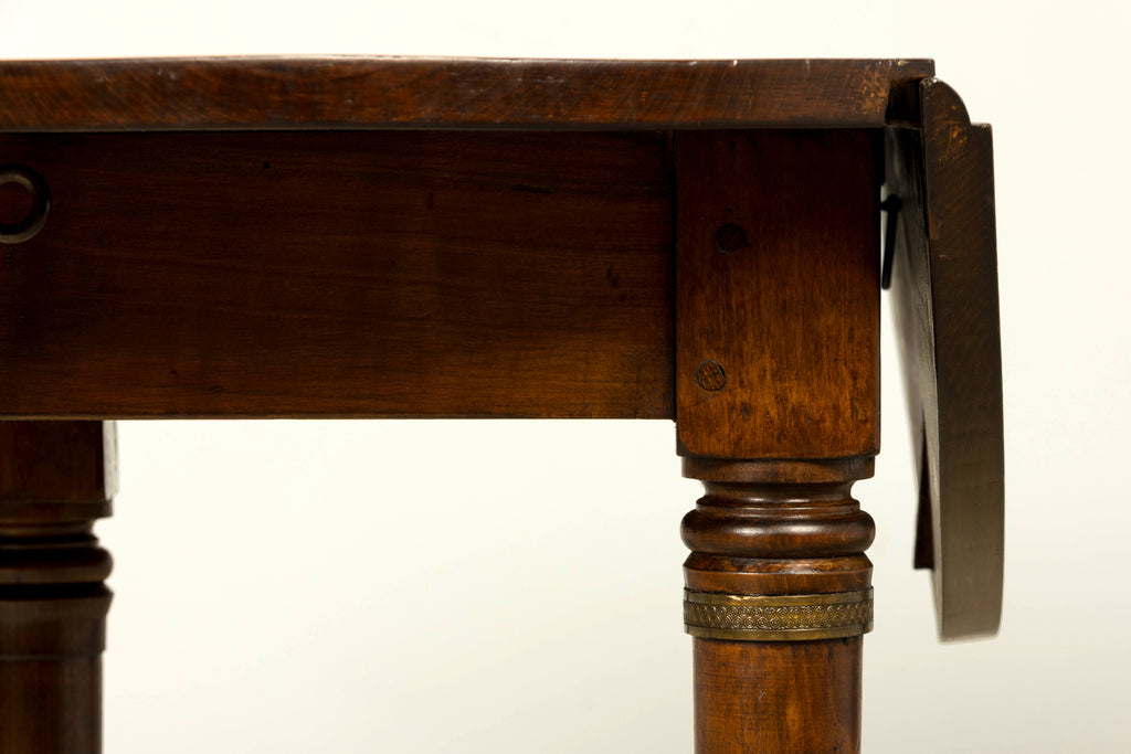 Early 19th Century French Directoire Walnut Extending Dining Table