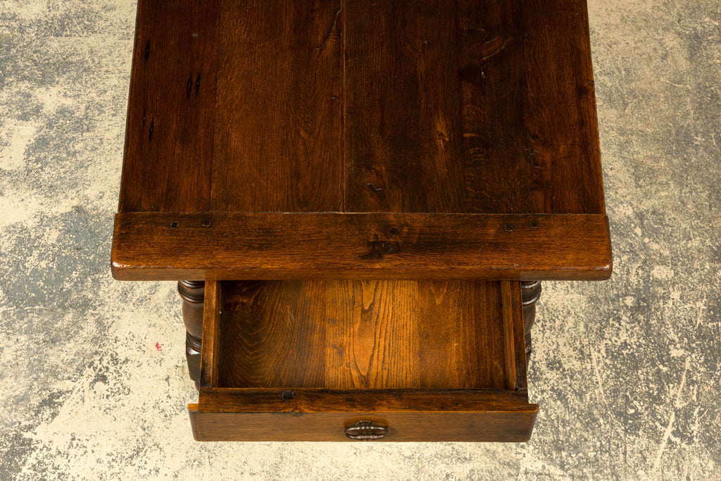 Early 19th Century French Louis XIII Style Oak Farmhouse Dining Table