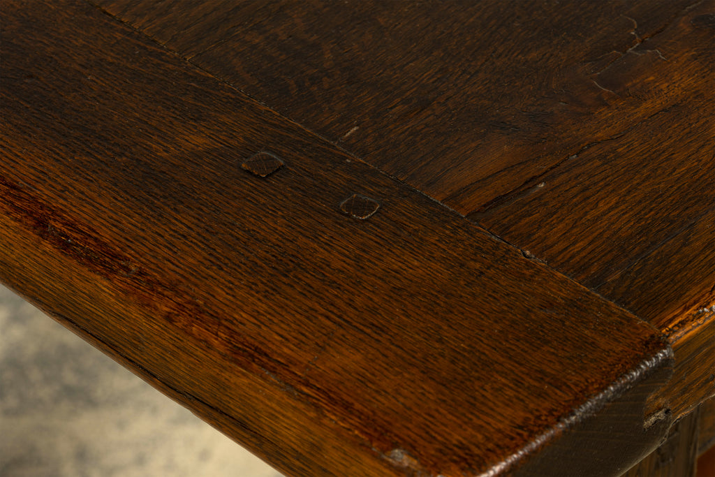 Early 19th Century French Louis XIII Style Oak Farmhouse Dining Table